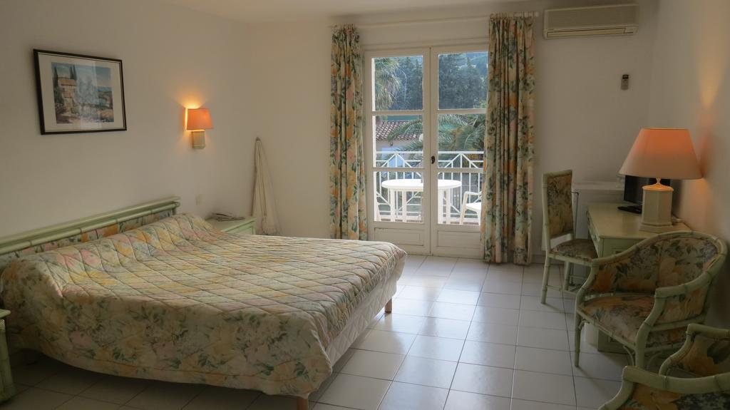 Hôtel Dei Marres Ramatuelle Buitenkant foto