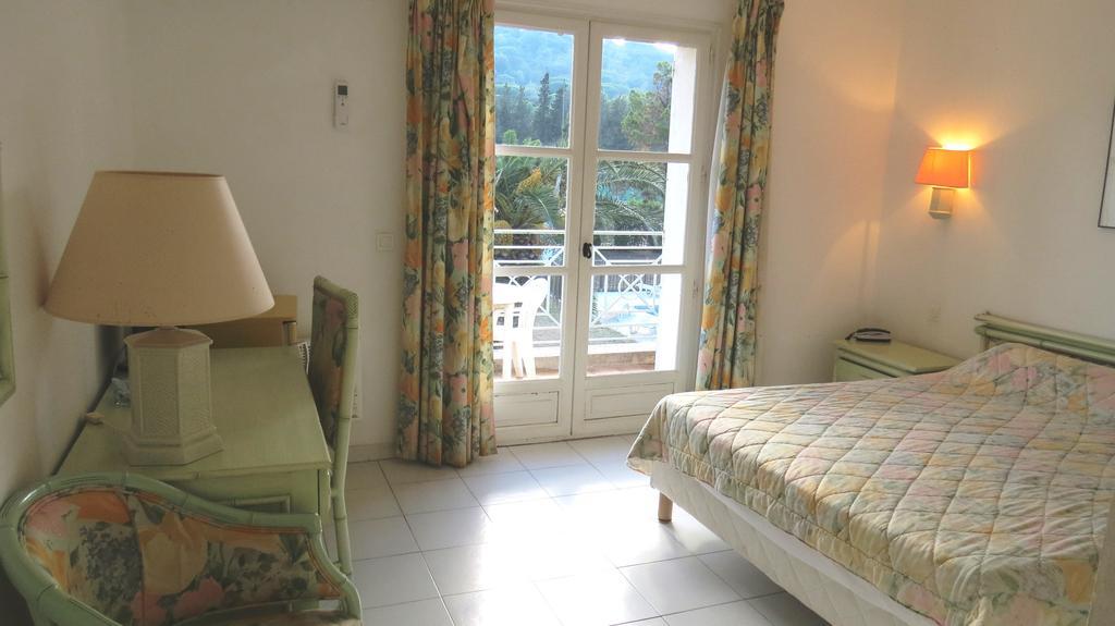 Hôtel Dei Marres Ramatuelle Buitenkant foto